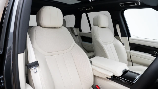 Land Rover Range Rover Image 6