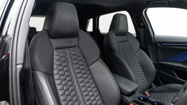 Audi RS3 Image 6