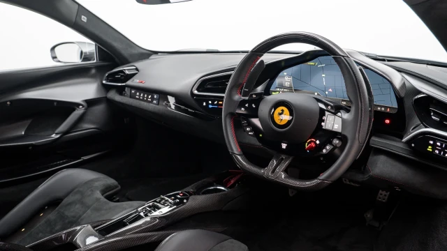 Ferrari 296 Image 6
