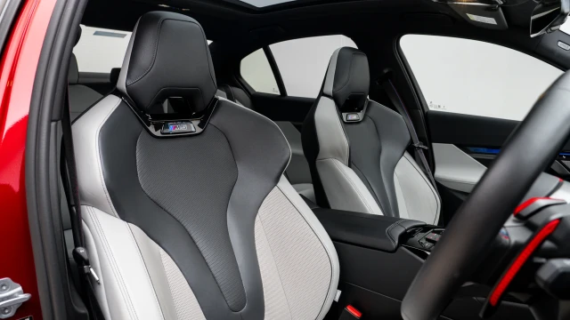 BMW M5 Image 6