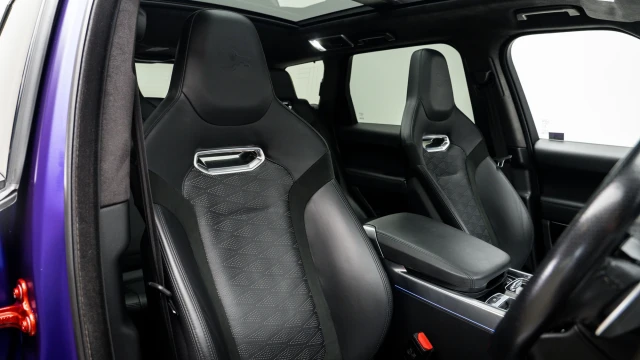 Land Rover Range Rover Sport Image 6
