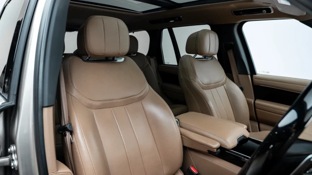 Land Rover Range Rover Image 6