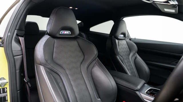 BMW M4 Image 6