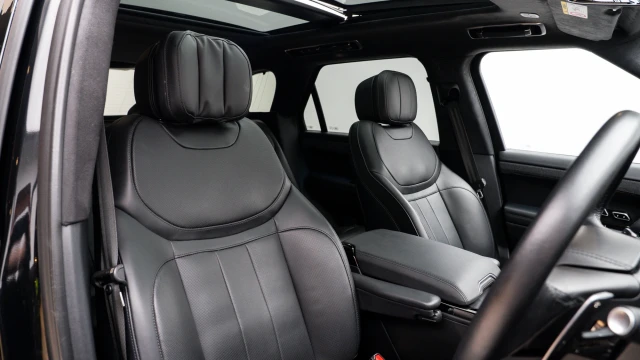 Range Rover Sport Image 6
