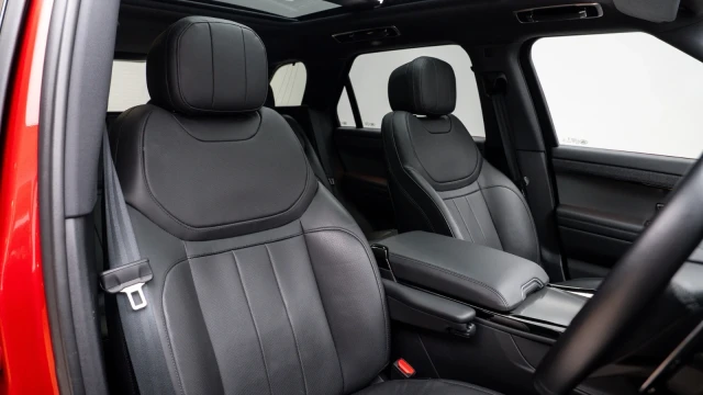 Land Rover Range Rover Sport Image 6