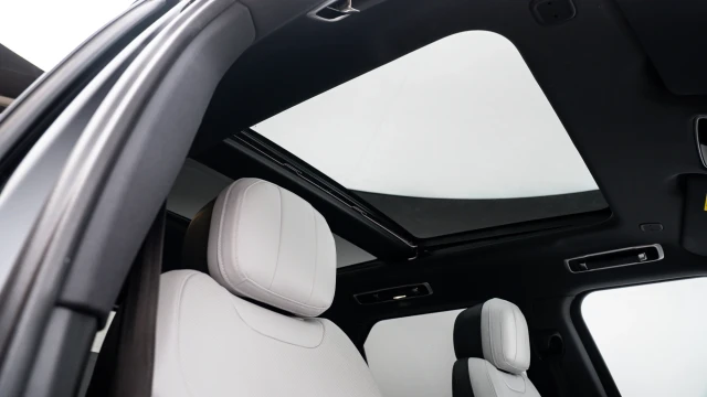 Land Rover Range Rover Sport Image 7