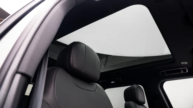 Land Rover Range Rover Sport Image 7