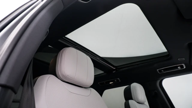 Land Rover Range Rover Sport Image 7