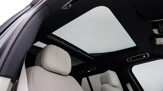 Land Rover Range Rover Image 7