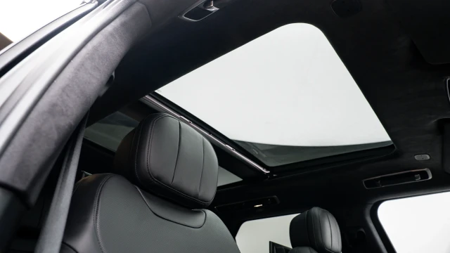 Land Rover Range Rover Sport Image 7