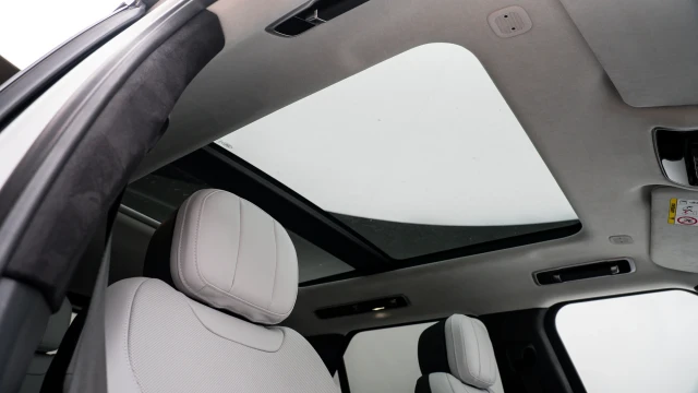Land Rover Range Rover Sport Image 7
