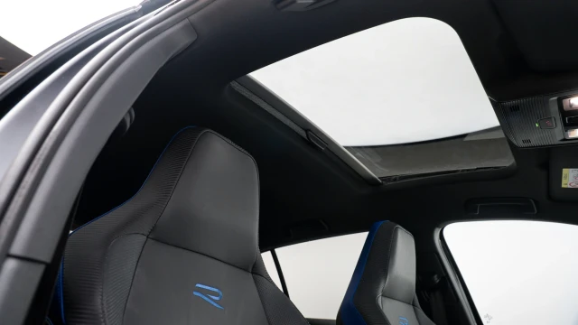 Volkswagen Golf Image 7