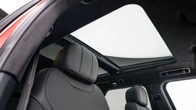 Land Rover Range Rover Sport Image 7