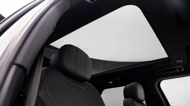 Land Rover Range Rover Sport Image 7