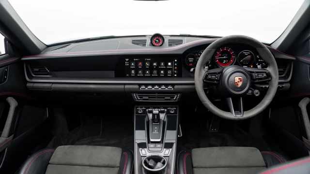 Porsche 911 Image 7