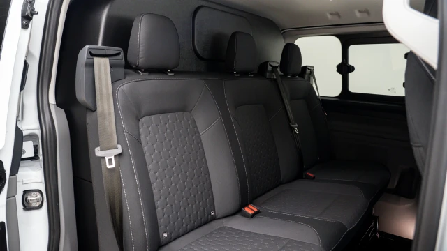 Ford Transit Custom Image 7