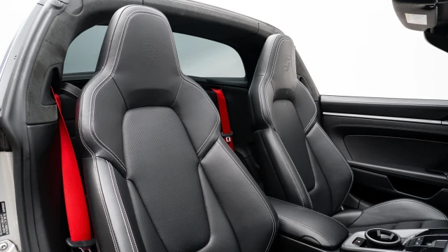 Porsche 911 Image 8