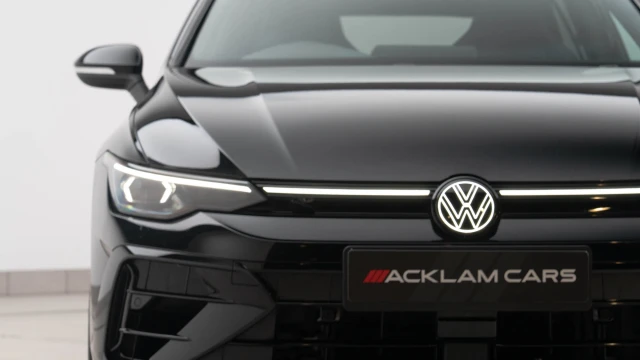 Volkswagen Golf Image 7