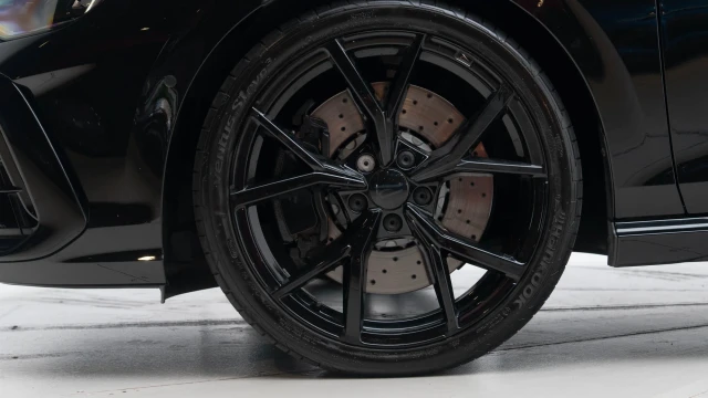 Volkswagen Golf Image 8