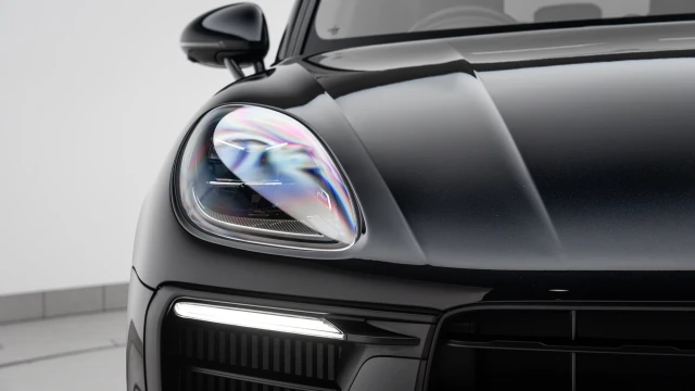 Porsche Macan Image 8