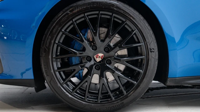 Porsche Panamera Image 6