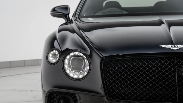 Bentley Continental GT Image 8