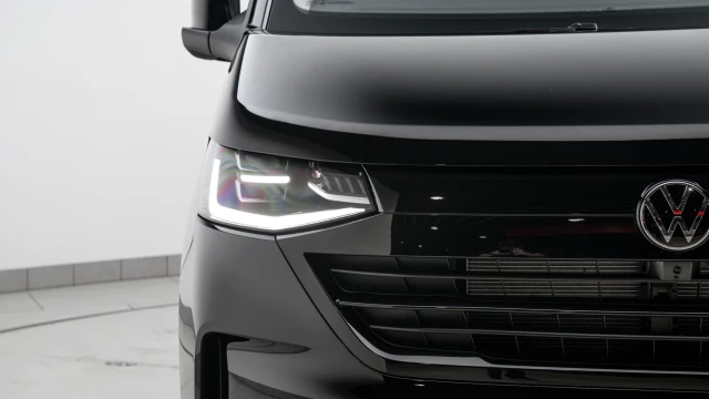 Volkswagen Transporter Image 7