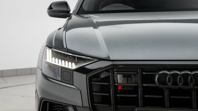Audi SQ8 Image 8