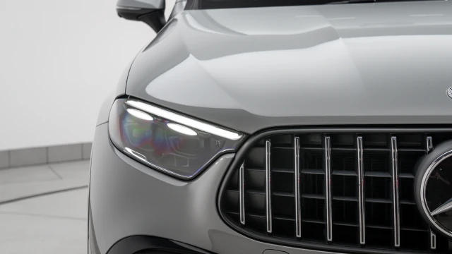 Mercedes-Benz GLC Image 8