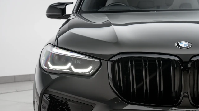 BMW X5 M Image 8
