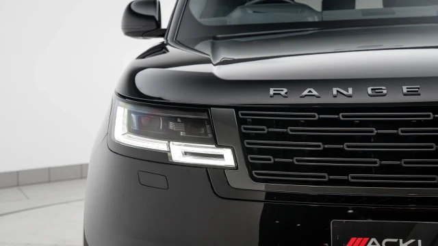 Land Rover Range Rover Image 8