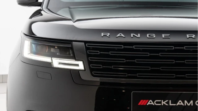 Land Rover Range Rover (24 Reg) 3.0 D350 Autobiography (Shadow Pack) Image 8