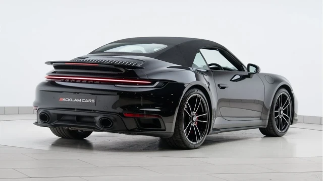 Porsche 911 (74 Reg) 3.8 Turbo PDK Convertible (VAT Q) Image 6