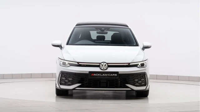 Volkswagen Golf (74 Reg) 2.0TSI GTI DSG (Mk8.5) Image 7