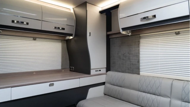 Swift Kon-Tiki 874 (74 Reg) 2.2D (Auto) (6 Berth) Image 6