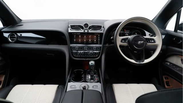 Bentley Bentayga (23 Reg) 4.0 V8 Image 2