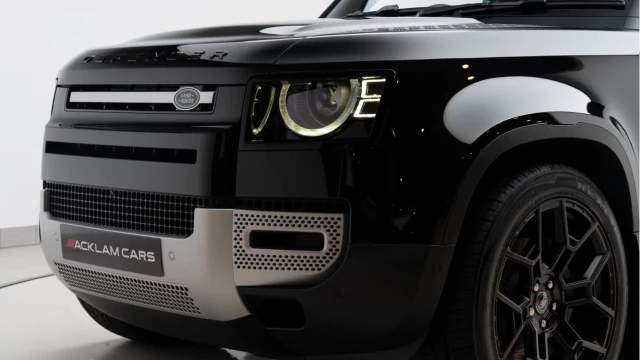 Land Rover Defender (74 Reg) 90 3.0 D350 S Image 8