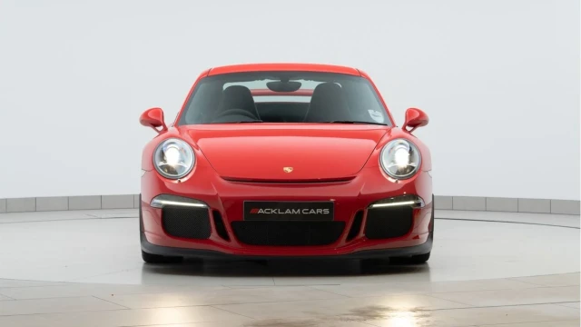 Porsche 911 (64 Reg) 3.8 GT3 Image 7