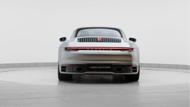 Porsche 911 (22 Reg) 3.0 Targa 4 S Image 8