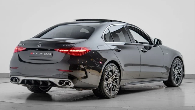 Mercedes-Benz AMG C43 (73 Reg) 2.0 Premium Plus 4Matic (New Model) Image 6