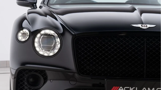 Bentley Continental (20 Reg) 4.0 V8 Coupe (Centenary) Image 7
