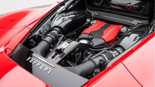 Ferrari 488 (16 Reg) 3.9 V8 GTB (Atelier) Image 8
