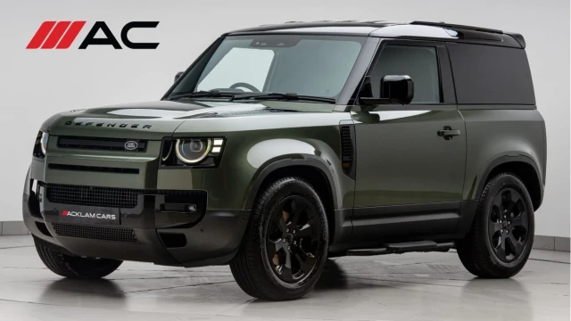 Land Rover Defender (75 Reg) 90 3.0 D250 S Hard Top Commercial (3 Seat) (+VAT) Image 1