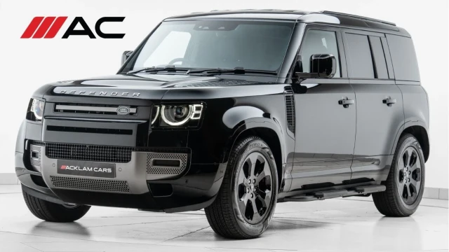 Land Rover Defender (25 Reg) 110 3.0 D250 X-Dynamic SE Hard Top (5 Seat) (+VAT) Image 1