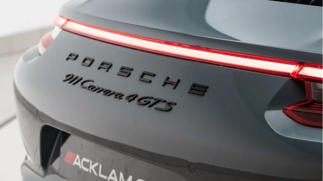Porsche 911 (17 Reg) 3.0 Carrera 4 GTS Coupe PDK (991.2) Image 8