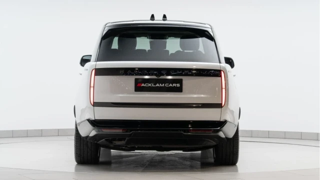 Land Rover Range Rover (24 Reg) 3.0 D350 HSE (Shadow Pack) Image 5