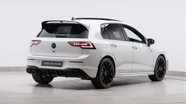 Volkswagen Golf (74 Reg) R 2.0TSI Black Edition 4Motion DSG (VAT Q) Image 8
