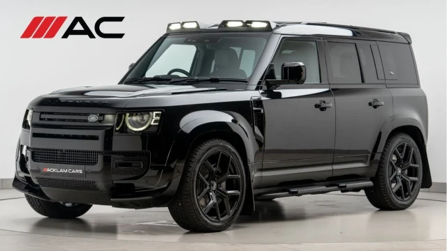 Land Rover Defender (74 Reg) 110 3.0 D300 X-Dynamic SE (Bespoke) Image 1