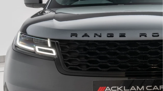 Land Rover Range Rover Velar (72 Reg) 2.0 P250 R-Dynamic HSE Image 8