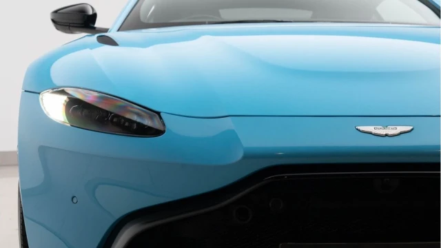 Aston Martin Vantage (70 Reg) 4.0 V8 Vantage Image 8